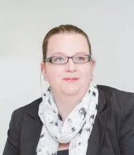 Headshot of Catherine Hardinge